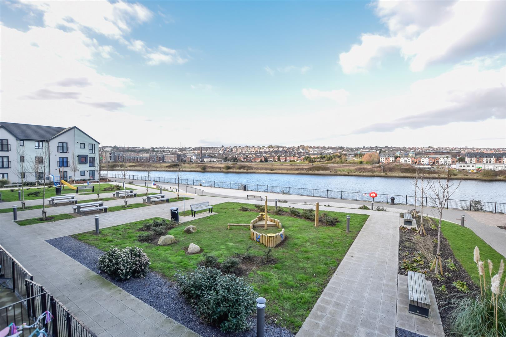 Ffordd Pentre, Barry Nina Estate Agents